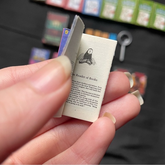 Mini Brands: Books *READ DESCRIPTION* - Picture 3 of 4